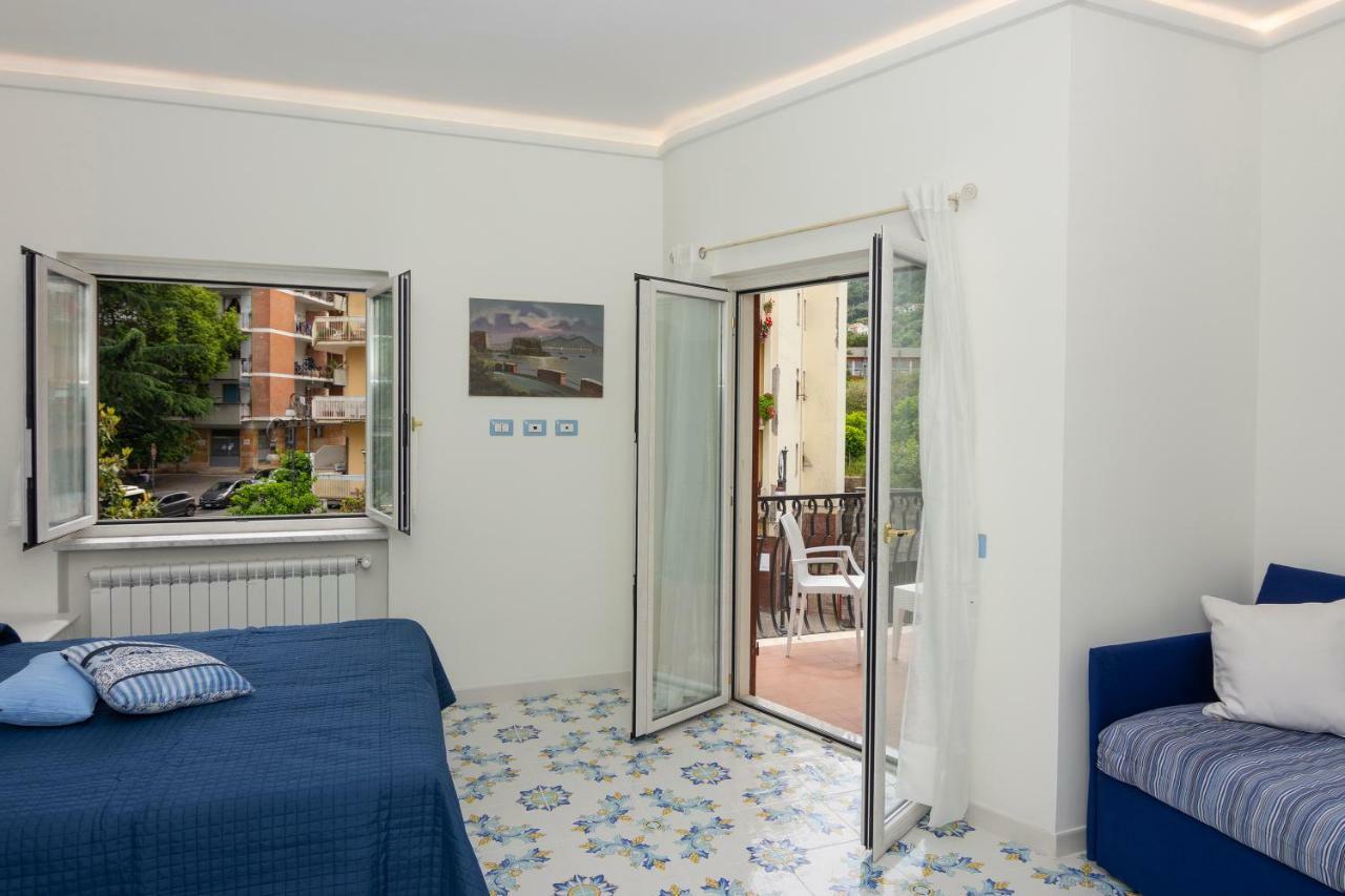 Ambra Sorrento Suites Short Rent מראה חיצוני תמונה